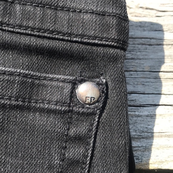 Free People Jeans - Picture 2 of 4